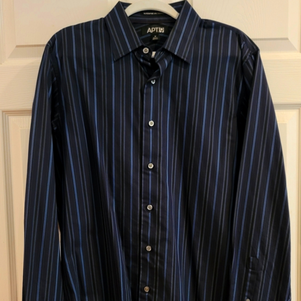 2 button down shirts
